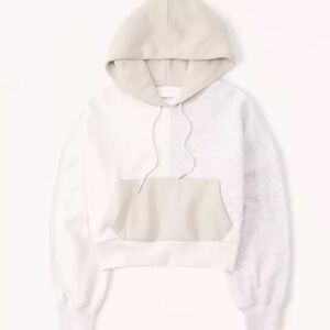 Abercrombie & Fitch Cream and Gray Hoodie Sweater